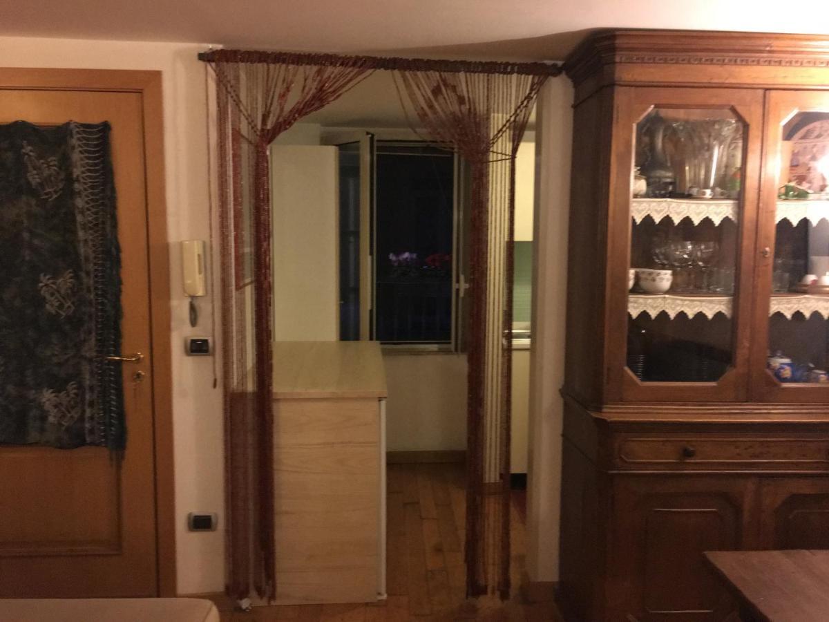 B&B Trieste&Trento Napoli Bagian luar foto