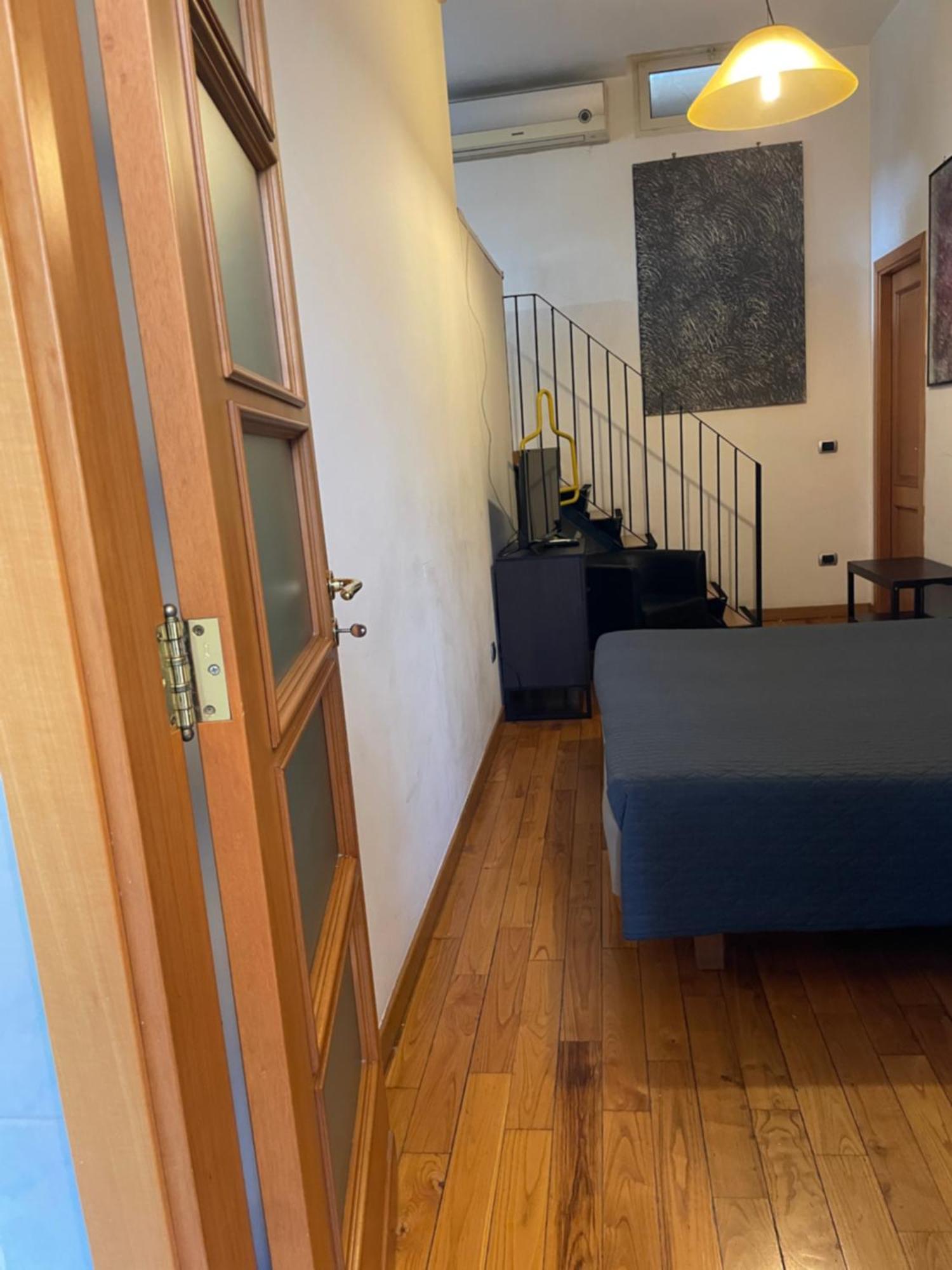 B&B Trieste&Trento Napoli Bagian luar foto