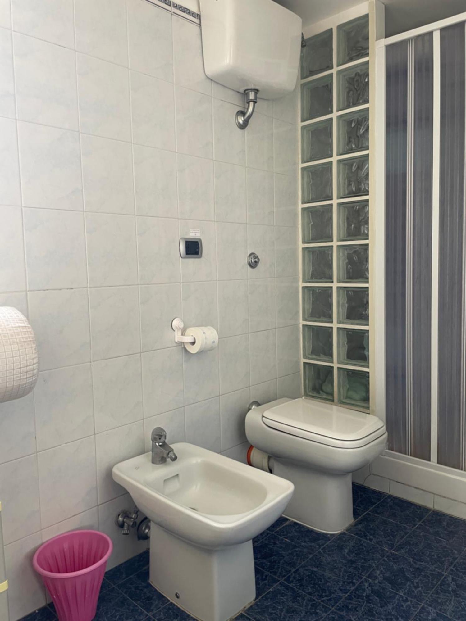 B&B Trieste&Trento Napoli Bagian luar foto