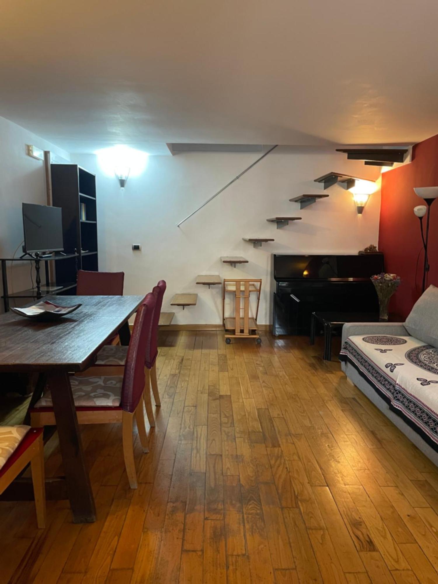 B&B Trieste&Trento Napoli Bagian luar foto