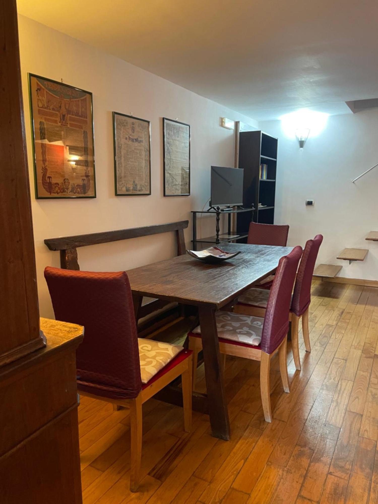 B&B Trieste&Trento Napoli Bagian luar foto